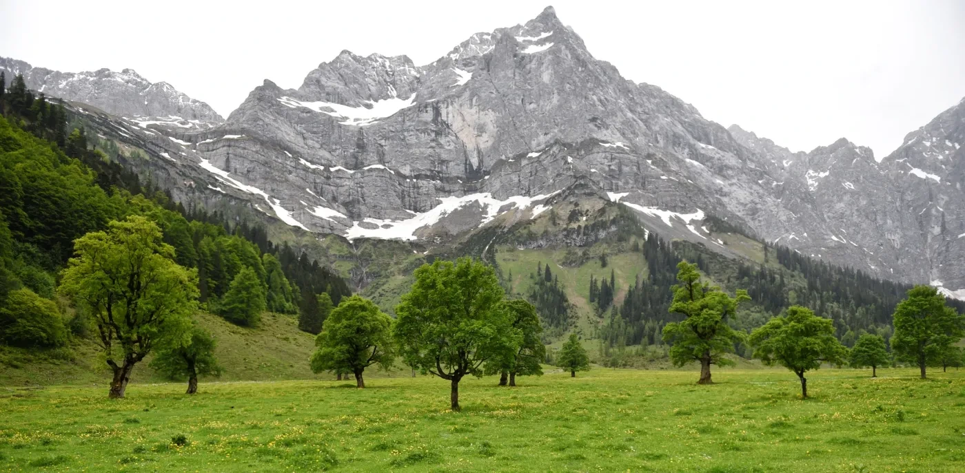 Landschaft – Großer Ahornboden,Tirol, Gebirge, Malerisch,Idyllisch, Frühling