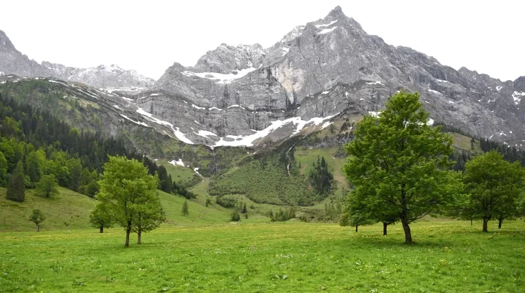 Landschaft – Großer Ahornboden,Tirol, Gebirge, Malerisch,Idyllisch, Frühling