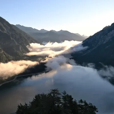 Landschaft – Plansee,Tirol,Österreich, See,Berge, Nebel,Dramatisch,Sonnenaufgang, Sommer