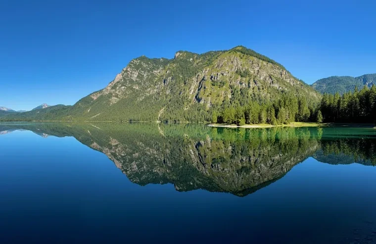 Landschaft – Plansee,Tirol,Österreich, See,Berge, Spiegelung,Malerisch, Sommer