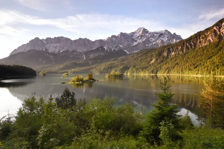 Landschaft – Garmisch Partenkirchen,Eibsee,Zugspitze, See, Malerisch, Frühling