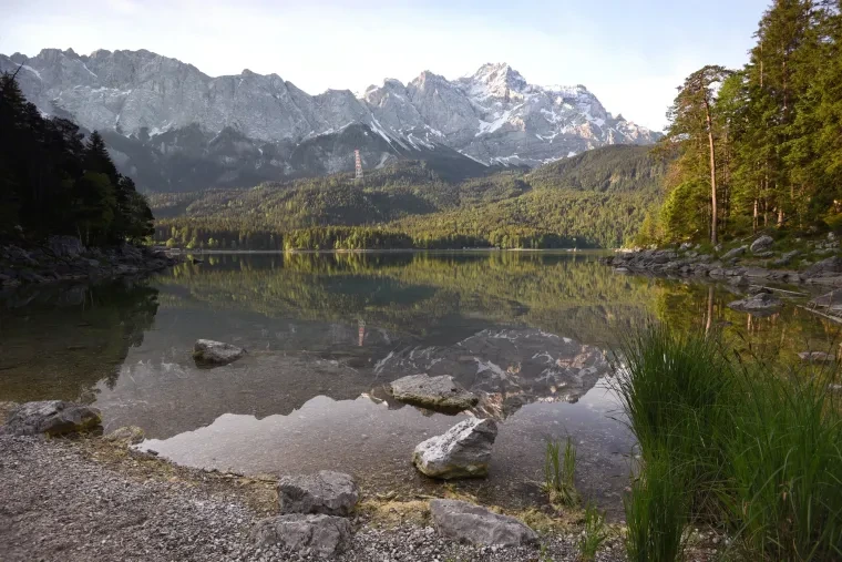 Landschaft – Garmisch Partenkirchen,Eibsee,Zugspitze, See, Malerisch, Frühling