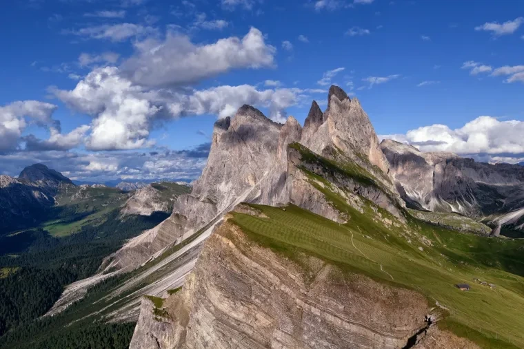 Landschaft – Dolomiten,Alpen,Seceda, Gebirge, Malerisch,Dramatisch, Sommer
