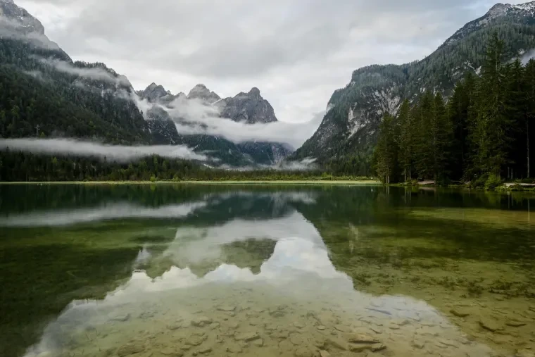 Landschaft – Dolomiten, See, Spiegelung, Frühling