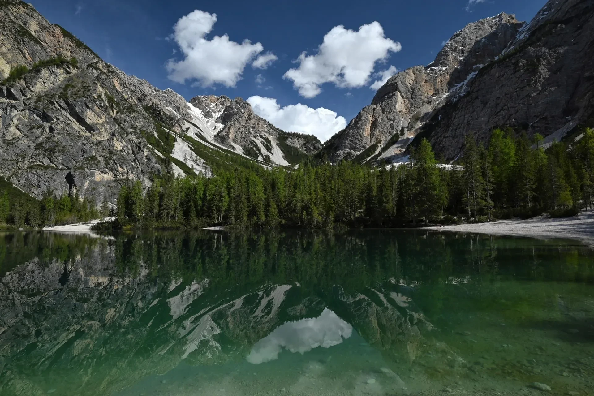 Landschaft – Pragser Wildsee,Dolomiten,Alpen, See, Spiegelung, Frühling