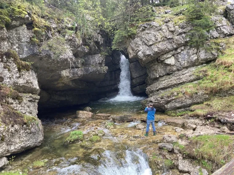 Landschaft – Dolomiten, Wasserfall, Dramatisch, Frühling