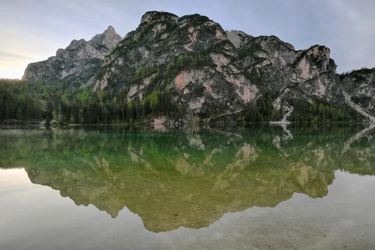 Landschaft – Dolomiten, See, Spiegelung, Frühling