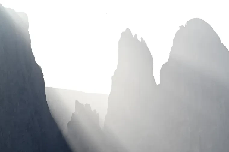 Landschaft – Dolomiten, Gebirge, Nebel, Herbst